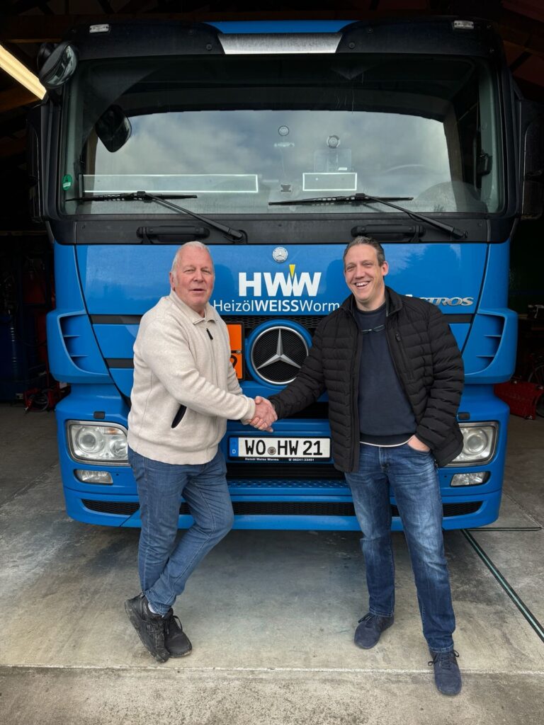 0ec0fc8b-b4c0-47c1-9004-b95b5e053f8e